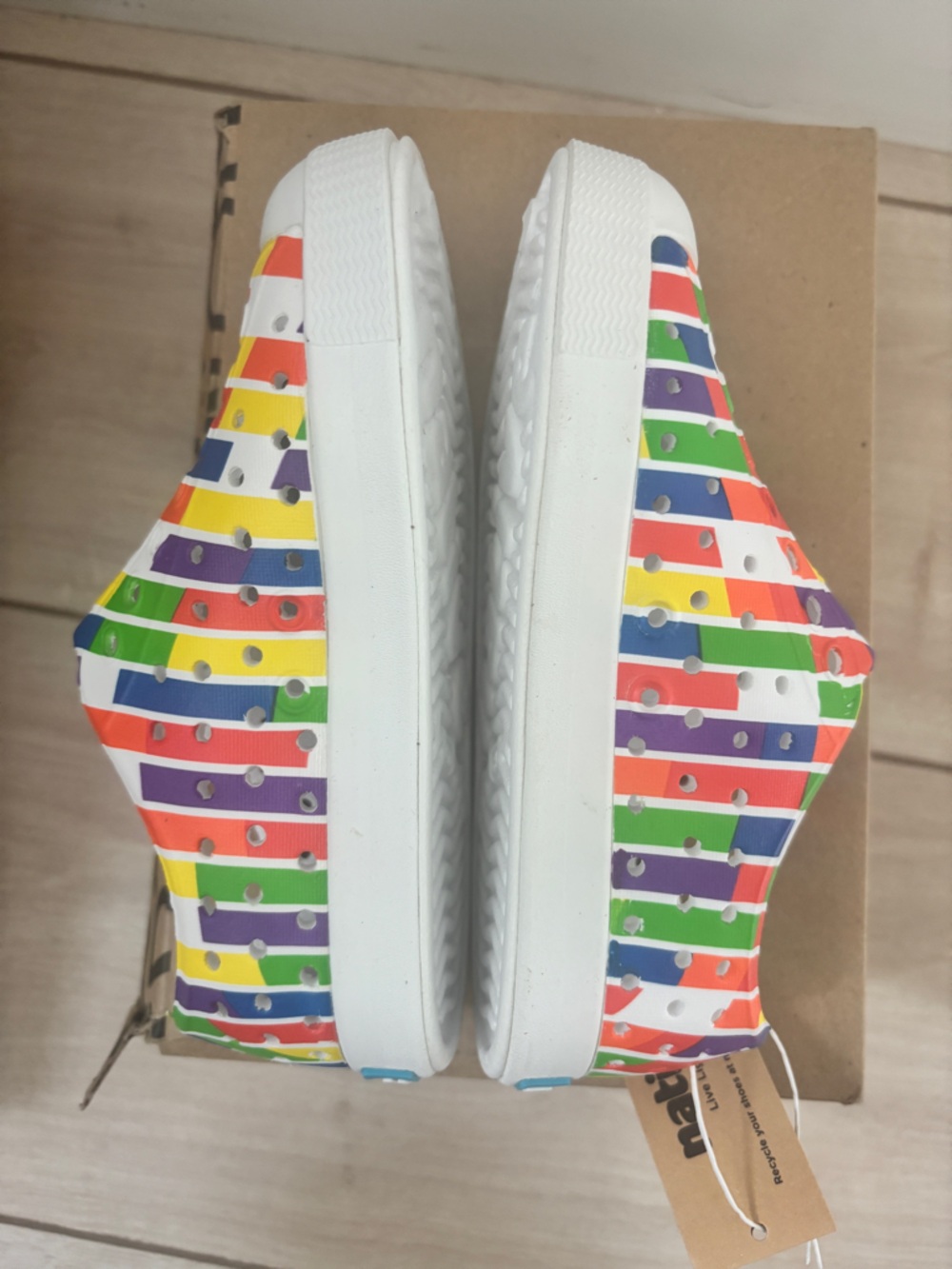New Native Toddler Jefferson Print White/Multi Brick - Picture 7 of 8